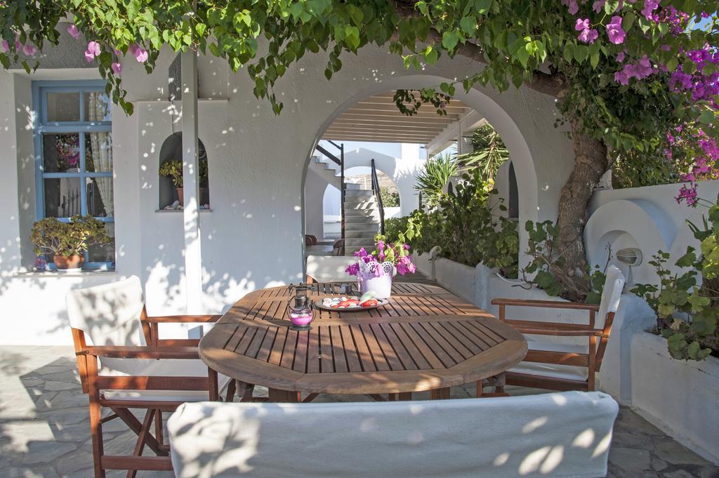 Aparthotel Barbaras à Náoussa Extérieur photo